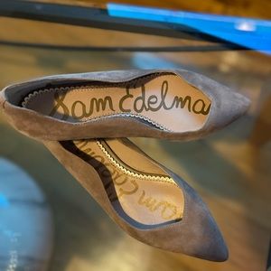 Riza flat by Sam Edelmam- new unworn, out of box!